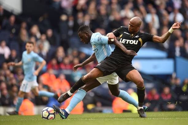 更成为了足 更成为了足