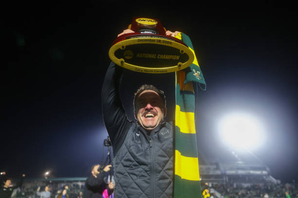 年来注重青 年来注重青